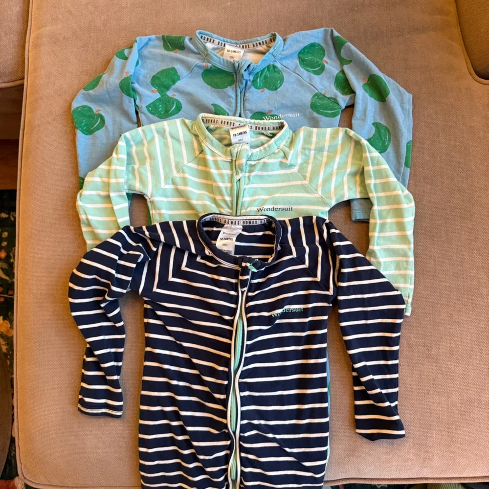 👶 Bundle: 3 Bonds Wondersuit Two-Way Zip Onesies w/ Foot Cuffs | 18-24M / Sz 2 - Picture 3 of 10